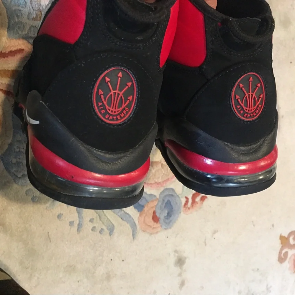 Nike Air Max Uptempo 95 Chicago Bulls CK0892-600 PIPPEN JORDAN Sneakers …